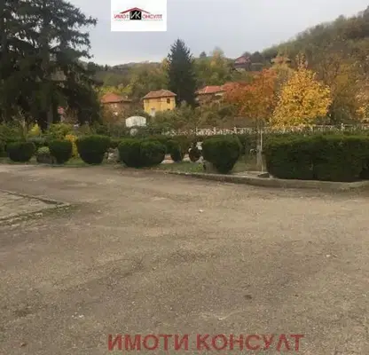 Снимка 2 — Хотел във Велико Търново, с. Въглевци