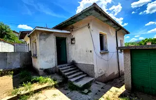 Къща в Банкя