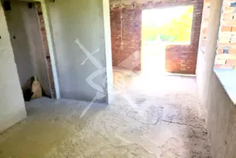 Къща в с. Равнец