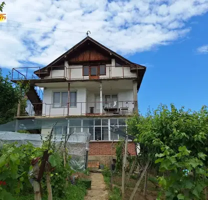 Photo 3 — House in Студентски