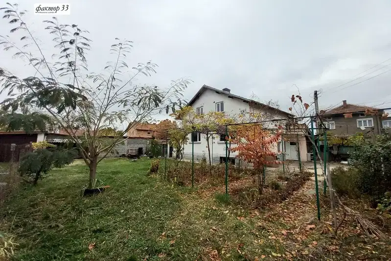 Къща в с. Казичене