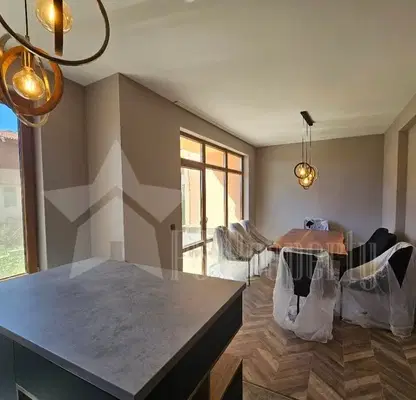 Photo 3 — House in Студентско че