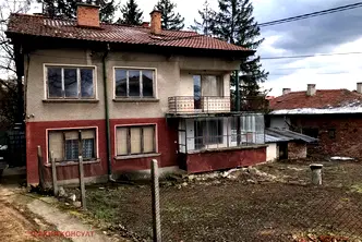 Къща в с. Балша