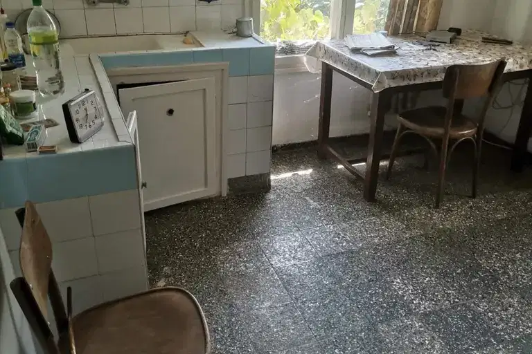 Къща в с. Долни Пасарел