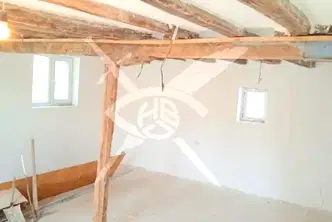 Къща в с. Извор