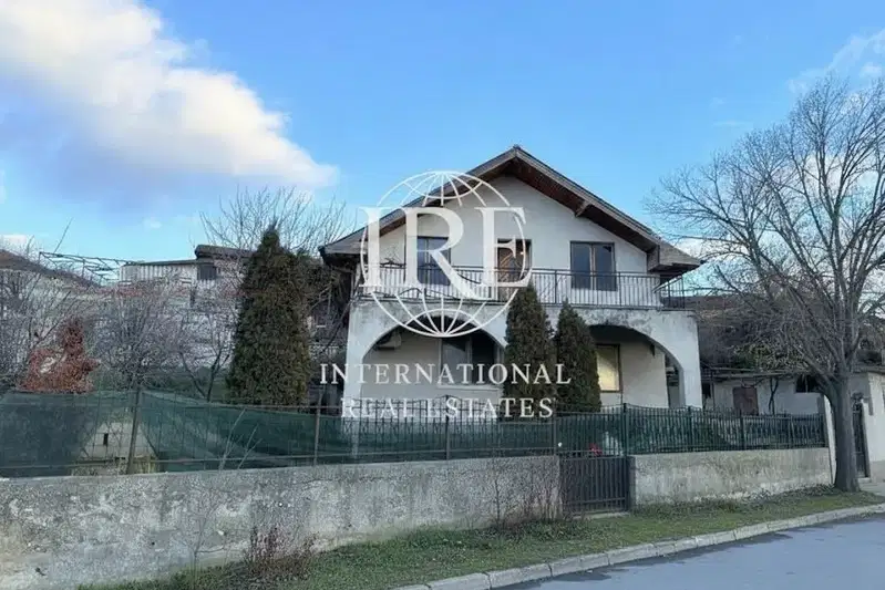 House in Konstantinovo