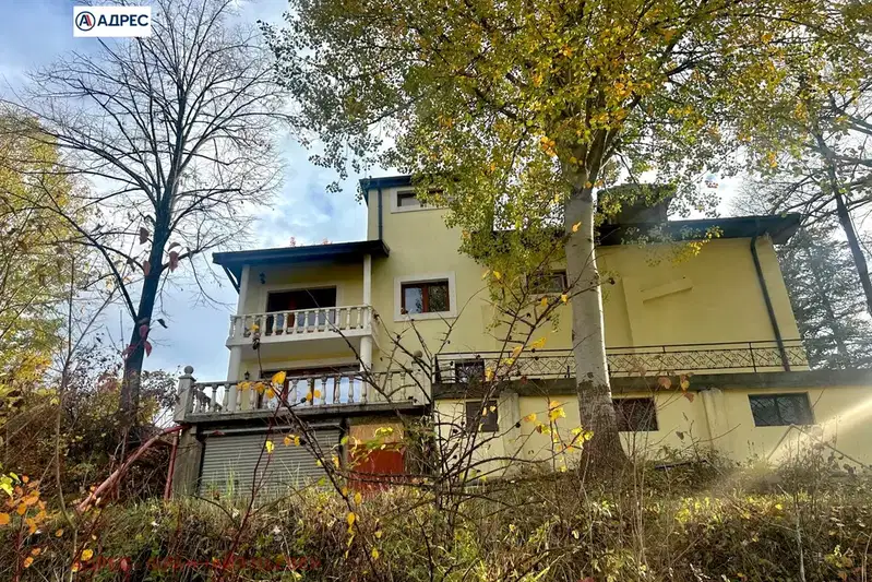 Къща в Студентски