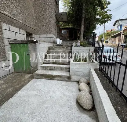 Photo 2 — House in Bankya