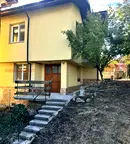 Къща в Банкя