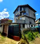 Къща в Банкя