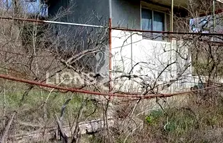 Къща в с. Звездица