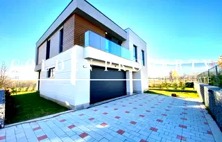 Къща в с. Бистрица