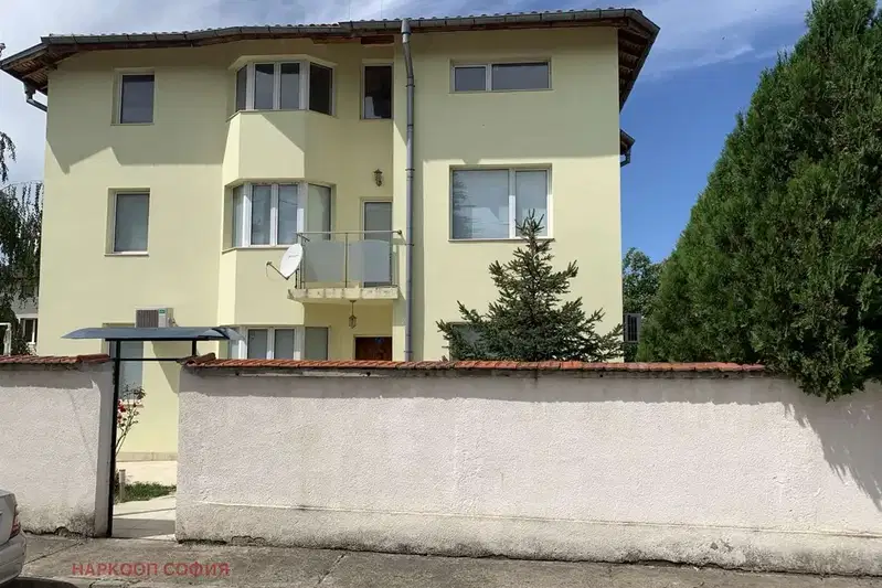 House in Voluyak