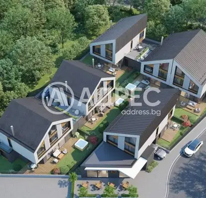 Photo 4 — House in Malo Buchino