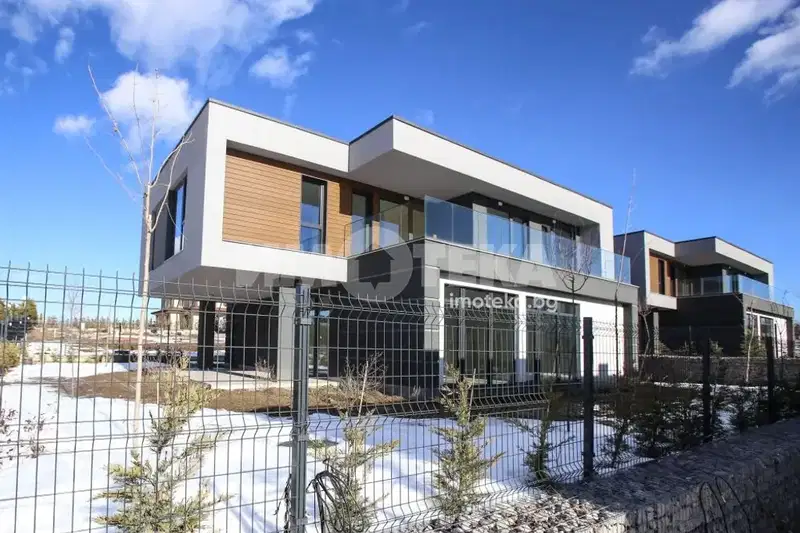 House in Bistrica