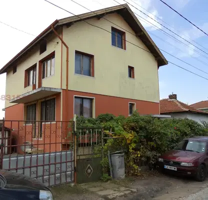 Photo 3 — House in Novi Iskyr