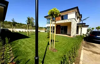 Къща в Банкя