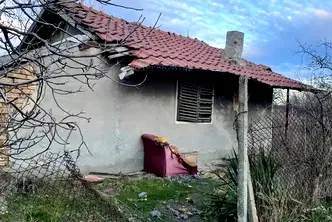 Къща в с. Звездица