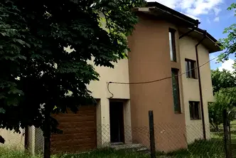 Къща в с. Волуяк