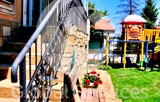 Къща в Банкя