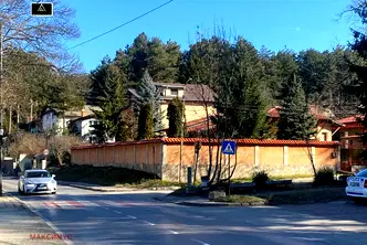 Къща в Банкя