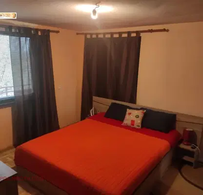 Photo 4 — House in Студентски