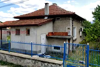 Къща в с. Волуяк