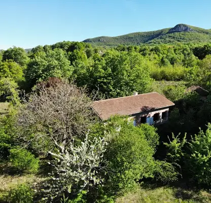 Photo 2 — House in Studentski