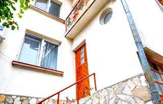 Къща в Плевен, 9-ти квартал