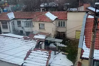 Къща в Плевен, 9-ти квартал