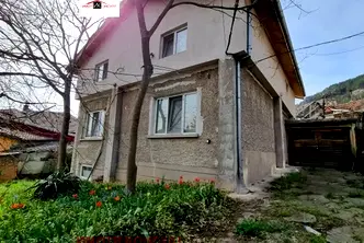 Къща във Велико Търново, Асенов
