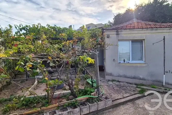Къща във Варна, Аспарухово