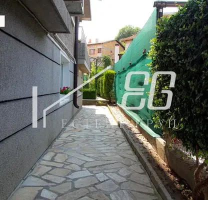 Photo 4 — House in Varna, Asparuhovo