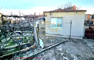 Къща във Варна, Аспарухово