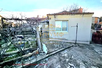 Къща във Варна, Аспарухово