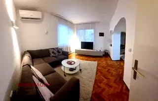 Къща в Стара Загора, Аязмото