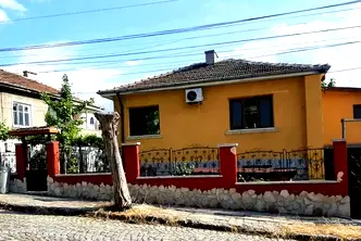 Къща в Кърджали, Байкал