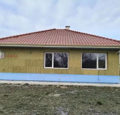 Photo 2 — House in Burgas, Banevo