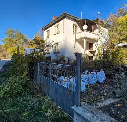 Photo 3 — House in Gabrovo, Belenci