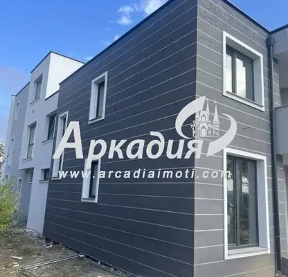 Снимка 5 — Къща с 4 стаи в Беломорски, Пловдив с тераса и гараж