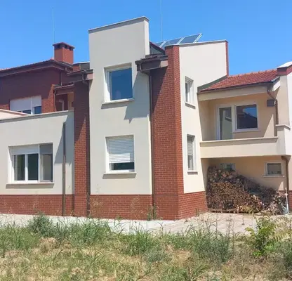 Photo 2 — House in Plovdiv, Belomorski