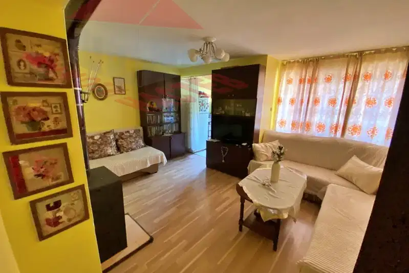 House in Shumen, Bolnicata