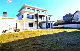 Къща в София, Бояна