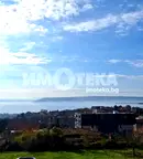 Къща във Варна, Бриз