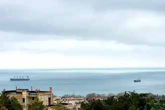 Къща във Варна, Бриз