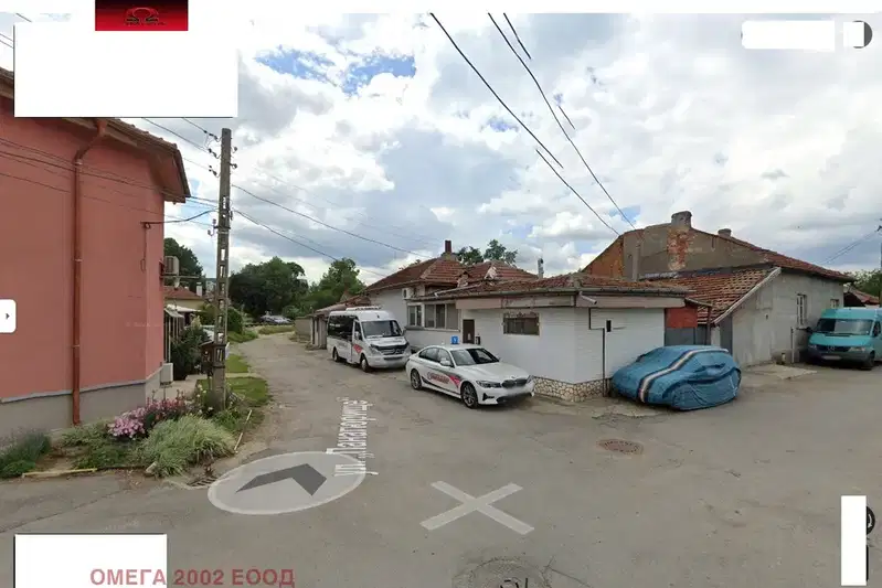 House in Ruse, Centralen Koop. Pazar