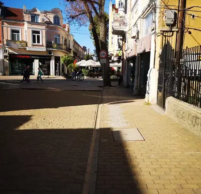 Photo 4 — House in Ruse, Centyr