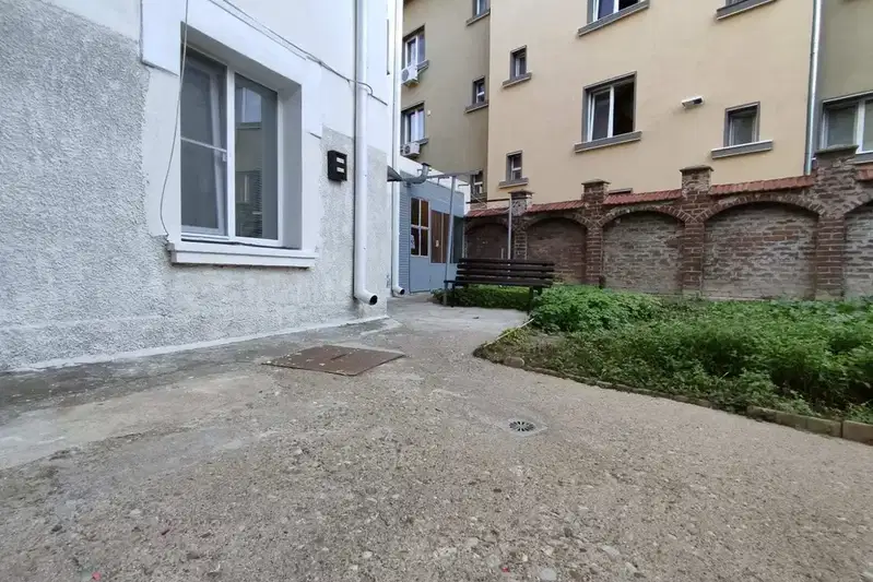 House in Ruse, Centyr