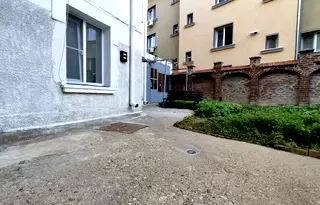 Къща в Русе, Център