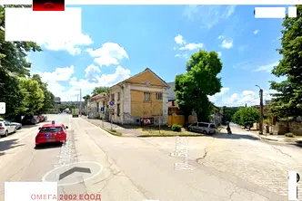 Къща в Русе, Център
